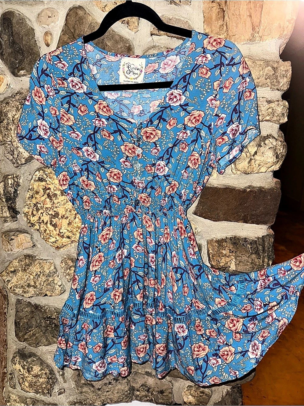 Sunday Mi Amor Floral Mini Dress size Medium